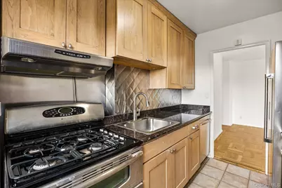 33-34 Crescent Street #7D, Astoria, NY 11106 - Photo 9