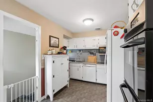 43 Columbus Ave, Brentwood, NY 11717 - Photo 11