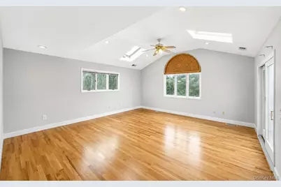 18 Dexter Lane, Kings Park, NY 11754 - Photo 13