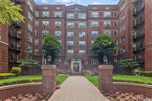113-14 72nd Rd, Forest Hills, NY 11375 - Photo 1