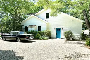 60 Franklin Ave, Quiogue, NY 11978 - Photo 25