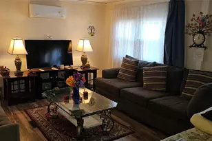 703 Fresh Pond Ave, Calverton, NY 11933 - Photo 5