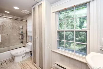 80 E Broadway, Roslyn, NY 11576 - Photo 15