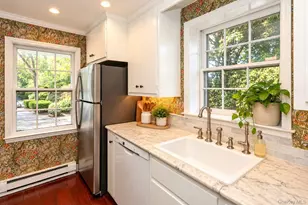 80 E Broadway, Roslyn, NY 11576 - Photo 9