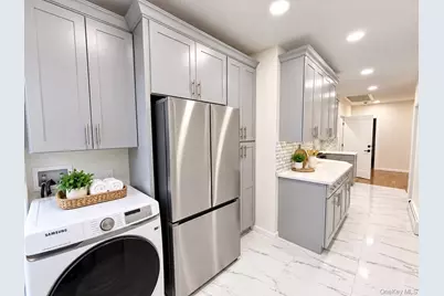 628 Leland Avenue, Bronx, NY 10473 - Photo 5