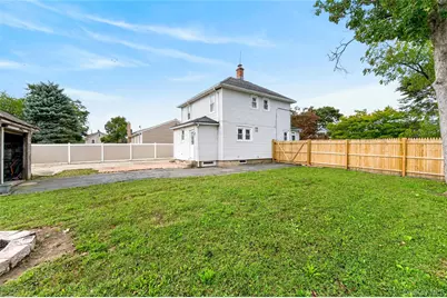 8 Juliet Street, Bay Shore, NY 11706 - Photo 25
