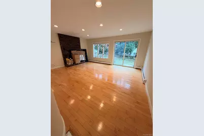 8 Sagamore Way S, Jericho, NY 11753 - Photo 9
