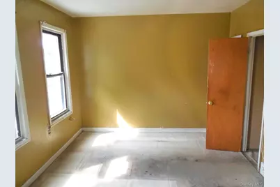 25-53 McIntosh Street, East Elmhurst, NY 11369 - Photo 17