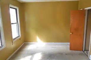 25-53 McIntosh St, East Elmhurst, NY 11369 - Photo 17