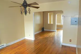 25-53 McIntosh St, East Elmhurst, NY 11369 - Photo 11
