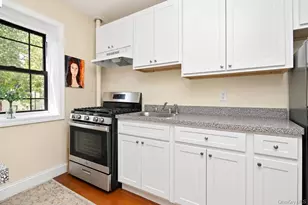 12 Field End Ln, Eastchester, NY 10709 - Photo 3