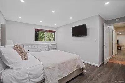 7 Granada Crescent #2, White Plains, NY 10603 - Photo 15