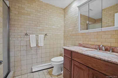 7 Granada Crescent #2, White Plains, NY 10603 - Photo 17