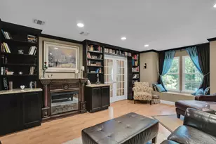 43 Stonehurst Ln, Dix Hills, NY 11746 - Photo 13