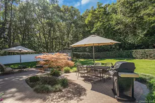 43 Stonehurst Ln, Dix Hills, NY 11746 - Photo 43
