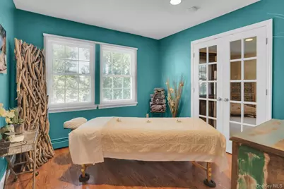 43 Stonehurst Lane, Dix Hills, NY 11746 - Photo 29
