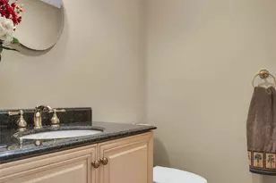 43 Stonehurst Ln, Dix Hills, NY 11746 - Photo 23
