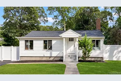 8 Woodlawn Avenue, Selden, NY 11784 - Photo 1
