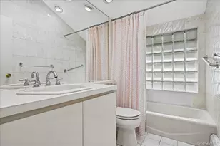309 Frederick Ave, Bellmore, NY 11710 - Photo 17
