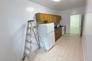 89-20 55th Ave, Elmhurst, NY 11373 - Photo 9