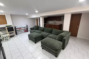 204 Wellington Rd, Hempstead, NY 11003 - Photo 11