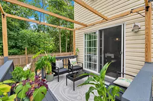 22 Logan Pl, Mastic, NY 11950 - Photo 17