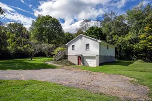401 W Dover Rd, Pawling, NY 12564 - Photo 3