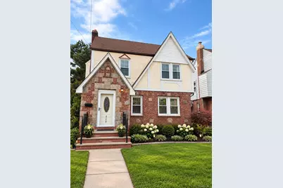 4554 172nd Street, Flushing, NY 11358 - Photo 15