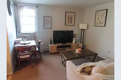 33 Deer Park Avenue #3C, Babylon, NY 11702 - Photo 7