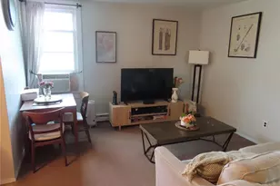 33 Deer Park Ave, Babylon, NY 11702 - Photo 7