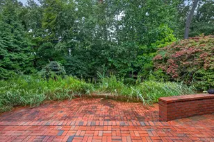 36 Stonehill Dr S, Manhasset, NY 11030 - Photo 33