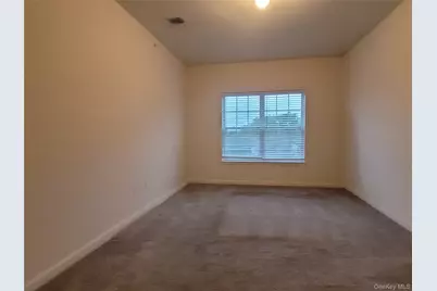 294 Ruth Court, Middletown, NY 10940 - Photo 11