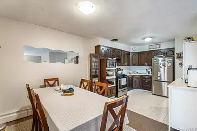 60-30 55th Drive, Maspeth, NY 11378 - Photo 21