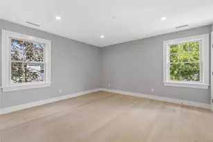 161 Ellsworth Ave, Harrison, NY 10528 - Photo 17