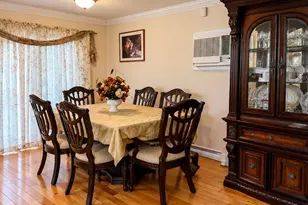 1873 Twain St, Baldwin, NY 11510 - Photo 3