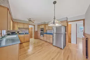 223 Connetquot Rd, Bayport, NY 11705 - Photo 13