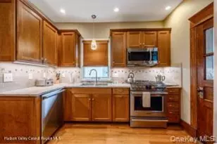 160 O'Neil St, Kingston, NY 12401 - Photo 17
