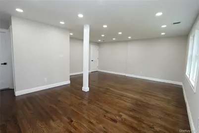1537 Agate Street, Bay Shore, NY 11706 - Photo 15