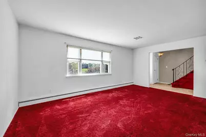 25 Sherry Lane, Hauppauge, NY 11788 - Photo 9