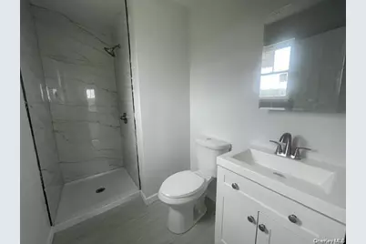 428 Americus Avenue, Patchogue, NY 11772 - Photo 15