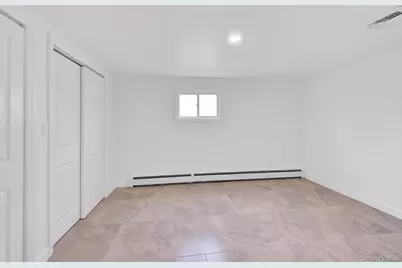 77 Roquette Avenue, Elmont, NY 11003 - Photo 23