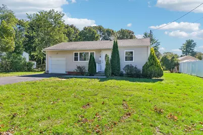 4 Patton Street, Brentwood, NY 11717 - Photo 3