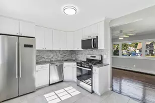 4 Patton St, Brentwood, NY 11717 - Photo 11
