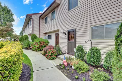 650 Newbridge Road #53, East Meadow, NY 11554 - Photo 3