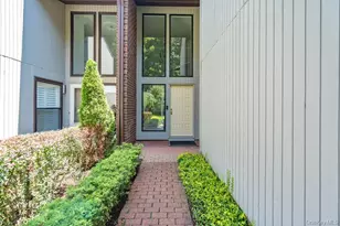 10 Pond View Ct, Jericho, NY 11753 - Photo 41