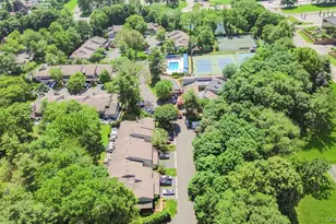 10 Pond View Ct, Jericho, NY 11753 - Photo 43