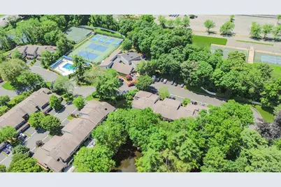 10 Pond View Court, Jericho, NY 11753 - Photo 45