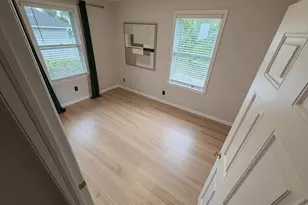 116 Carleton Ave, Islip Terrace, NY 11752 - Photo 7