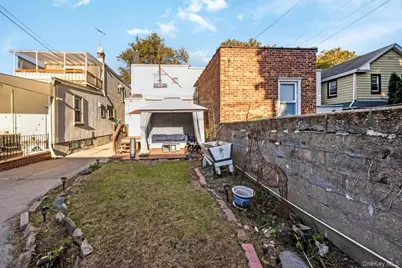 78-22 79th Lane, Glendale, NY 11385 - Photo 23