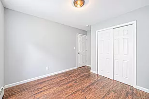 95 W Bartlett Rd, Middle Island, NY 11953 - Photo 25